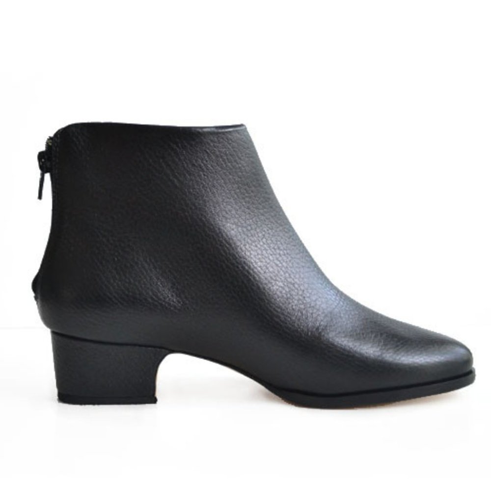 *SOLD* Rachel Comey Black Floater Typer Boots 100% Genuine Leather Size 9.5